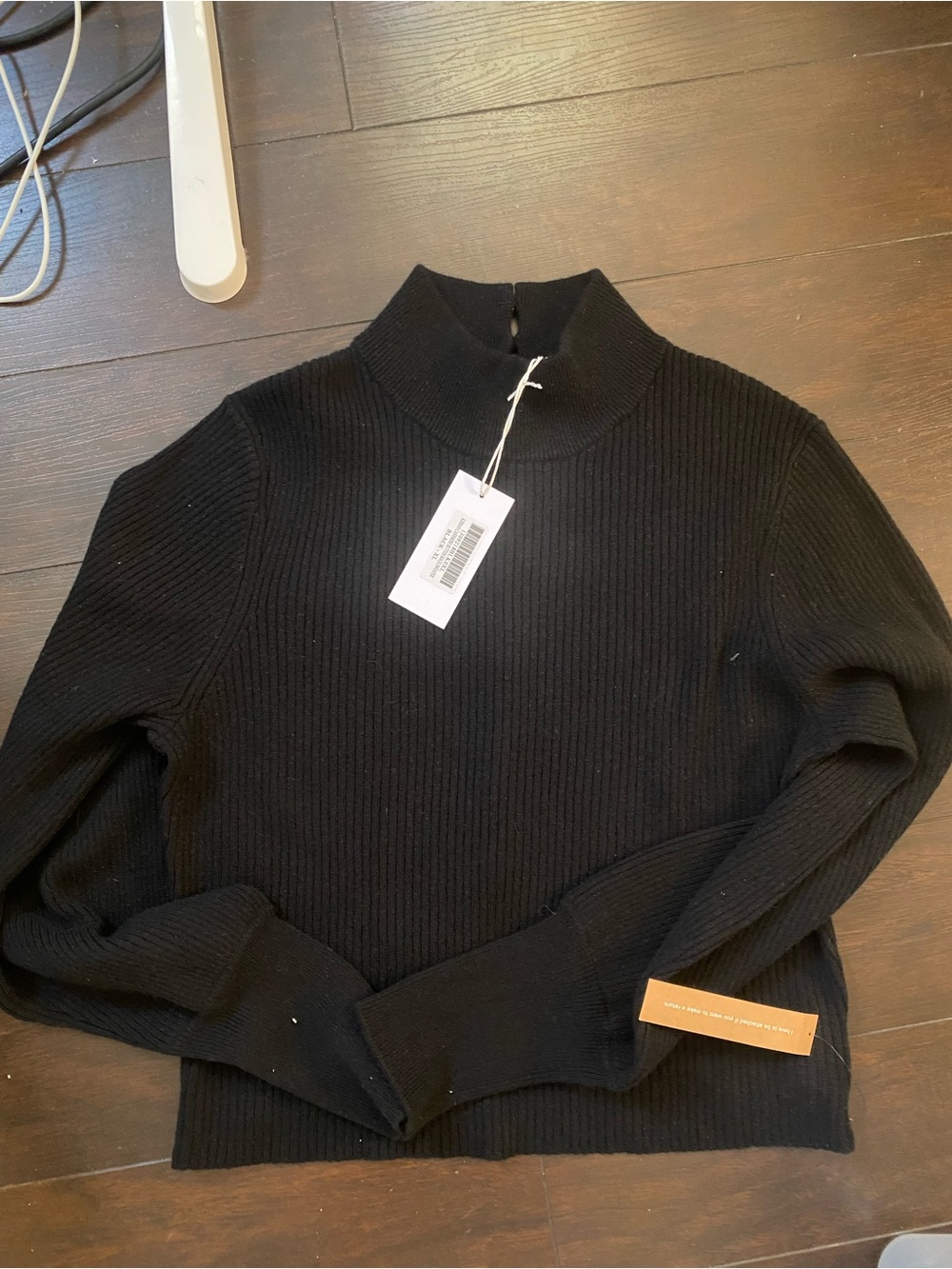 Reformation BNWT Kieran Button Back sweater XL